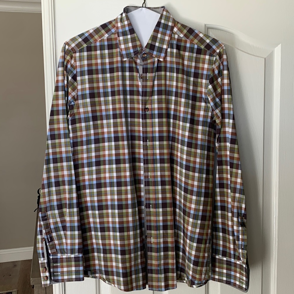 Hugo boss.   Dry cleaned and like new condition.